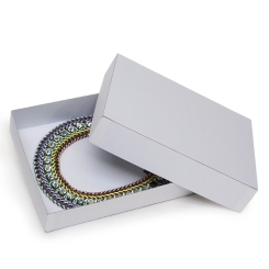 Geschenk-Kartons weiß 